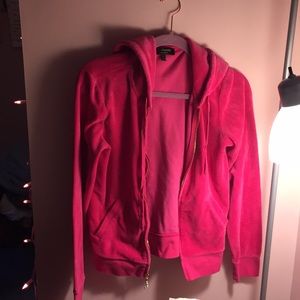 Juicy Couture sweat shirt